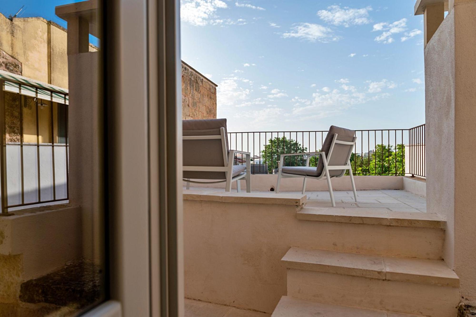 Palazzo Pati Hotel Tiggiano Ngoại thất bức ảnh