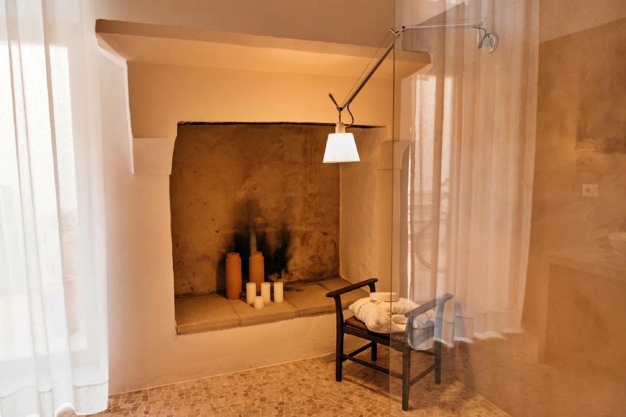 Palazzo Pati Hotel Tiggiano Ngoại thất bức ảnh