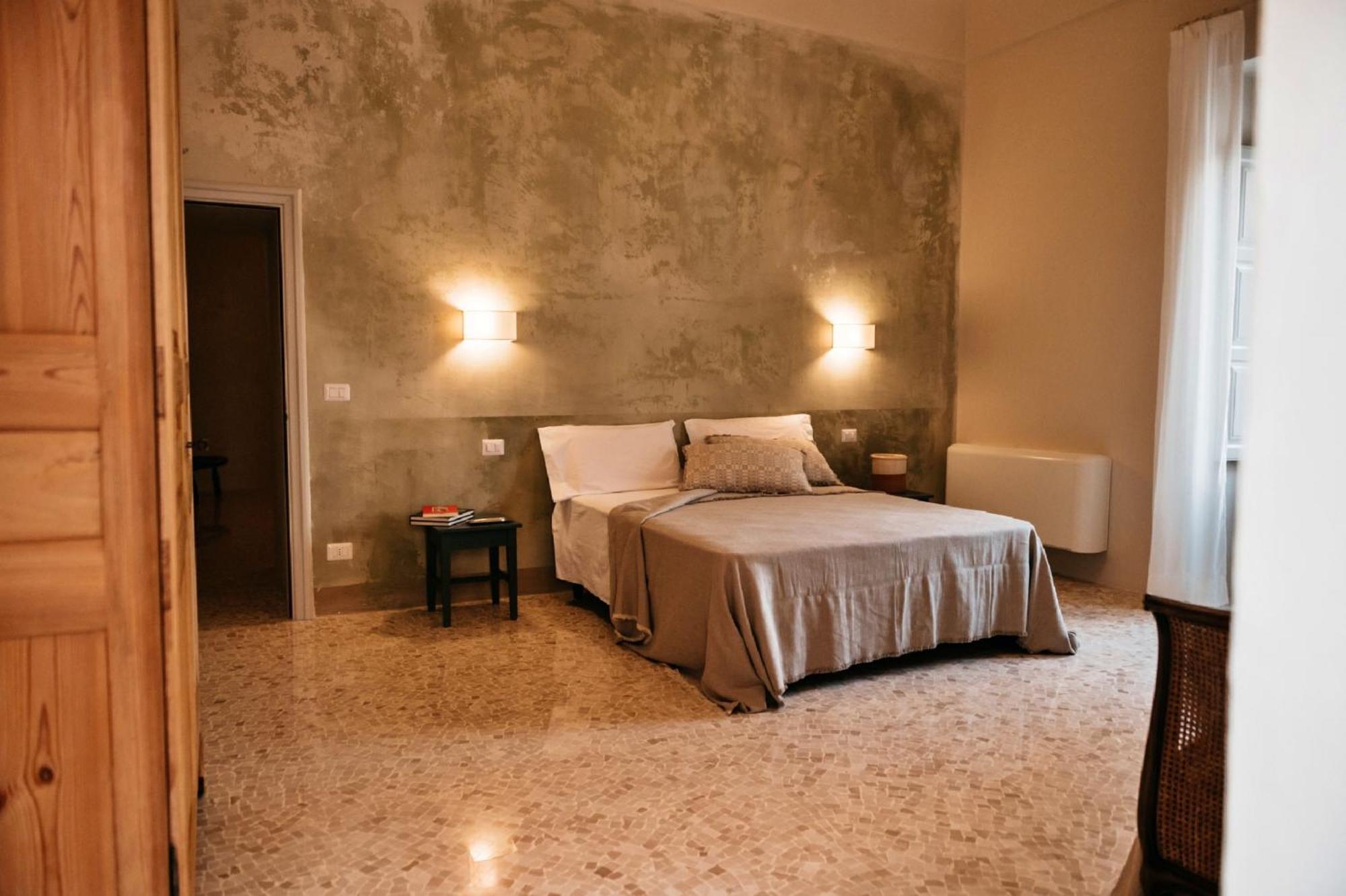 Palazzo Pati Hotel Tiggiano Ngoại thất bức ảnh